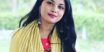 ঘুষ দিয়ে স্কুলে ভর্তি হওয়া রোহিঙ্গা তরুণী এখন বাংলাদেশী সংগঠনের নেত্রী!