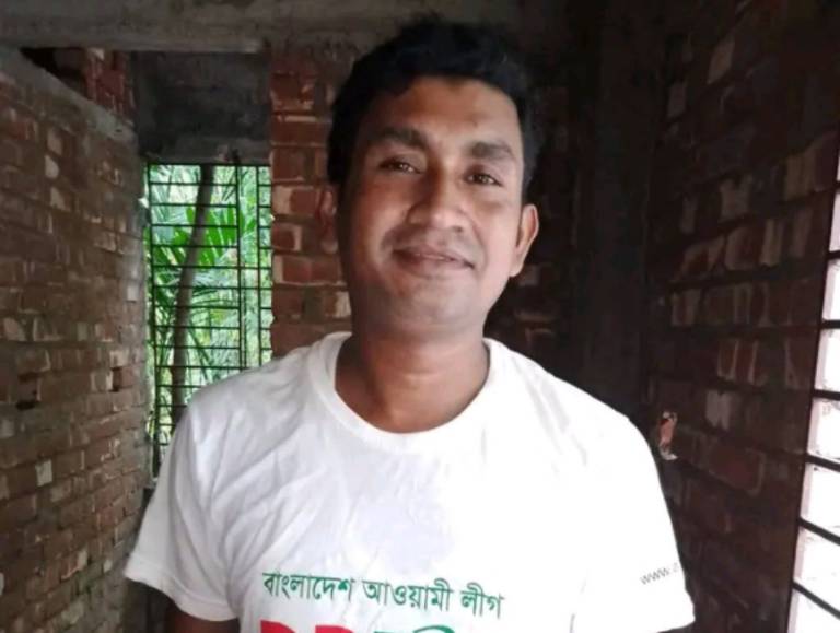 ঢাকা মেডিকেলে ময়নাতদন্ত শেষে পরিবারের কাছে ফখরুলের লা’শ হস্তান্তর